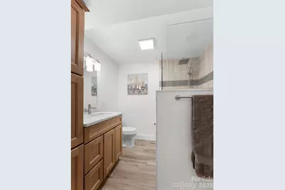 625 Lenox Place, Hendersonville, NC 28739 - Photo 23