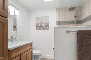 625 Lenox Pl, Hendersonville, NC 28739 - Photo 23