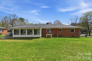 345 S Magnolia St, Mooresville, NC 28115 - Photo 1