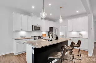 6409 Alanbrook Rd, Charlotte, NC 28215 - Photo 9