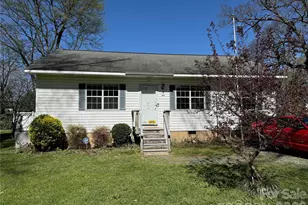 615 Hillcrest St, Charlotte, NC 28206 - Photo 1