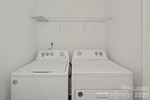 1018 Fairway Green Ln, Charlotte, NC 28216 - Photo 21