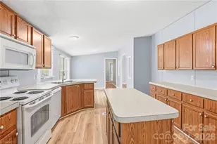 248 Mulberry Park Rd, North Wilkesboro, NC 28659 - Photo 13