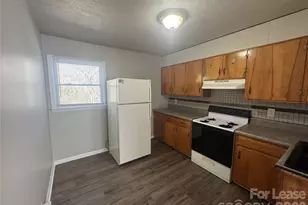 337 Laurel St, Hudson, NC 28638 - Photo 5