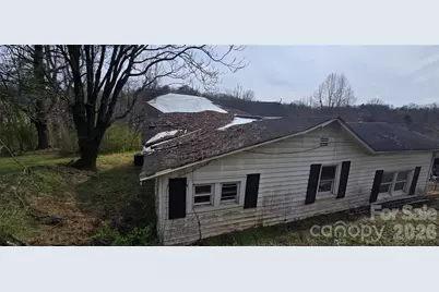 1114 Regal Place NW, Lenoir, NC 28645 - Photo 11