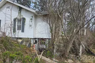 1114 Regal Pl NW, Lenoir, NC 28645 - Photo 5