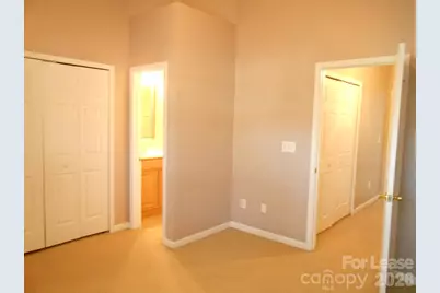 10260 Reindeer Way Lane, Charlotte, NC 28216 - Photo 11