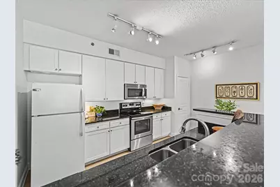 1315 East Boulevard #305, Charlotte, NC 28203 - Photo 9