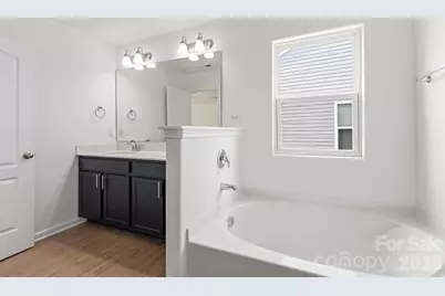 9104 Maidenhair Court, Charlotte, NC 28215 - Photo 39