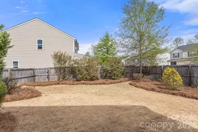 9104 Maidenhair Court, Charlotte, NC 28215 - Photo 43