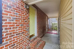 7019 Walnut Ridge Ct, Charlotte, NC 28217 - Photo 3