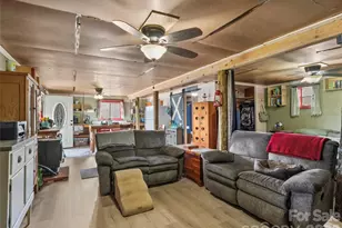 138 Robert Phillips Rd, Bakersville, NC 28705 - Photo 29