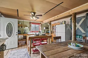 138 Robert Phillips Rd, Bakersville, NC 28705 - Photo 31