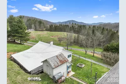 138 Robert Phillips Road, Bakersville, NC 28705 - Photo 3
