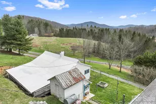 138 Robert Phillips Rd, Bakersville, NC 28705 - Photo 3
