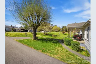 3560 Hartland Road, Morganton, NC 28655 - Photo 11