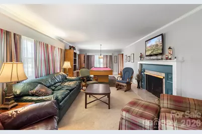 2108 S Cannon Boulevard, Kannapolis, NC 28083 - Photo 9