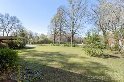 2108 S Cannon Boulevard, Kannapolis, NC 28083 - Photo 7
