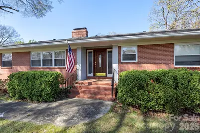 2108 S Cannon Boulevard, Kannapolis, NC 28083 - Photo 3