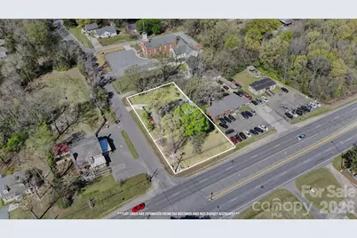 2108 S Cannon Boulevard, Kannapolis, NC 28083 - Photo 21