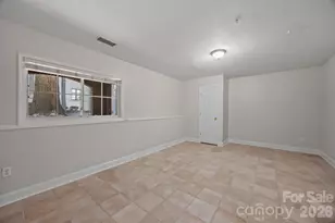 212 S Cedar St, Charlotte, NC 28202 - Photo 17