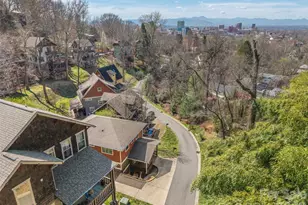 29 Shady Park Ln, Asheville, NC 28804 - Photo 1