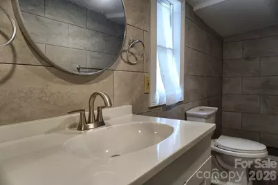 415 E Georgia Avenue, Bessemer City, NC 28016 - Photo 15