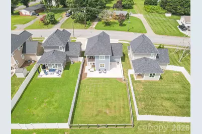 2636 2nd Street NE, Hickory, NC 28601 - Photo 47