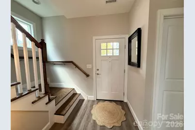 2636 2nd Street NE, Hickory, NC 28601 - Photo 9