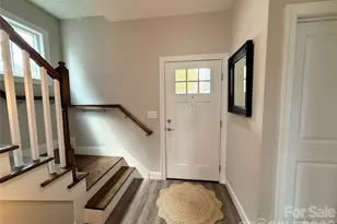 2636 2nd St NE, Hickory, NC 28601 - Photo 9