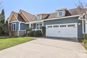 37 Creekside View Dr, Asheville, NC 28804 - Photo 1