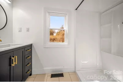 162 E Miller Street, Spindale, NC 28160 - Photo 17