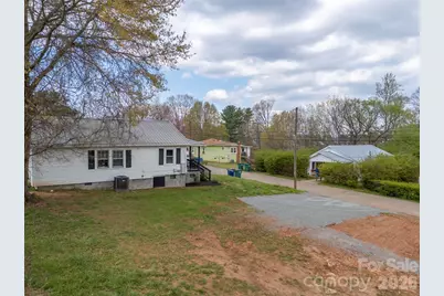 162 E Miller Street, Spindale, NC 28160 - Photo 27