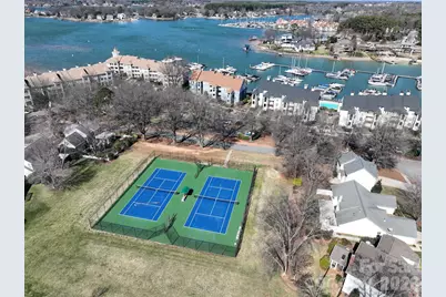 18851 Vineyard Point Lane, Cornelius, NC 28031 - Photo 25