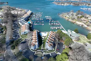 18851 Vineyard Point Ln, Cornelius, NC 28031 - Photo 17