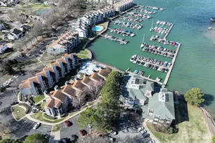 18851 Vineyard Point Ln, Cornelius, NC 28031 - Photo 15