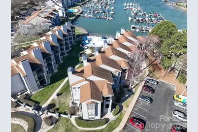 18851 Vineyard Point Lane, Cornelius, NC 28031 - Photo 21