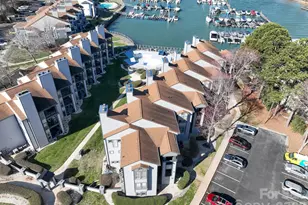 18851 Vineyard Point Ln, Cornelius, NC 28031 - Photo 21