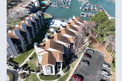 18851 Vineyard Point Lane, Cornelius, NC 28031 - Photo 11