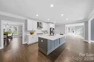 3916 2nd St Dr NW, Hickory, NC 28601 - Photo 11