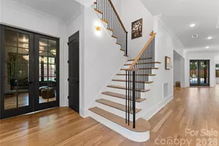 154 N Canterbury Rd, Charlotte, NC 28211 - Photo 15