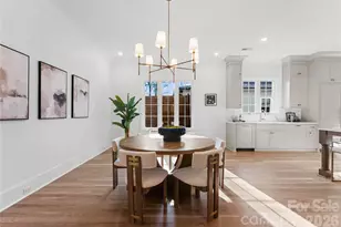 154 N Canterbury Rd, Charlotte, NC 28211 - Photo 27