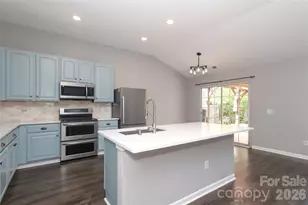 9506 Scotland Hall Ct, Charlotte, NC 28277 - Photo 13