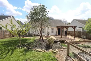 9506 Scotland Hall Ct, Charlotte, NC 28277 - Photo 39