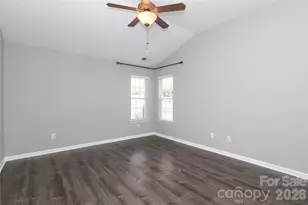 9506 Scotland Hall Ct, Charlotte, NC 28277 - Photo 17