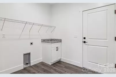 56 Haywood Park Drive, Hendersonville, NC 28791 - Photo 33