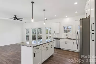56 Haywood Park Drive, Hendersonville, NC 28791 - Photo 17