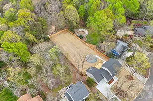 2011 E Barden Rd, Charlotte, NC 28226 - Photo 47