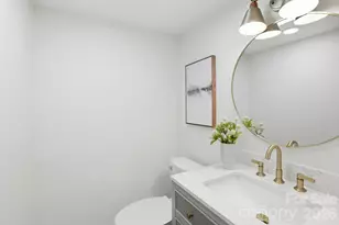 2011 E Barden Rd, Charlotte, NC 28226 - Photo 7