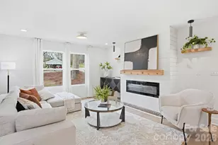 2011 E Barden Rd, Charlotte, NC 28226 - Photo 3